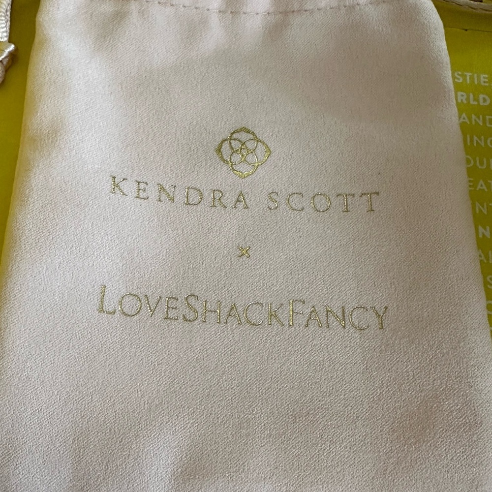 🎀Kendra Scott x LoveShackFancy 🎀 Elisa in Marie Pink Heirloom new with bag - Picture 10 of 15